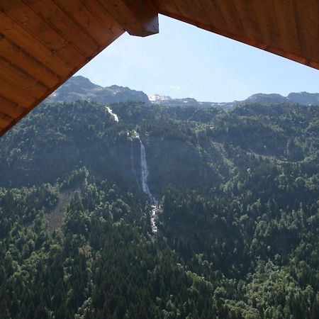Les Balcons De Vaujany Apartment Exterior photo