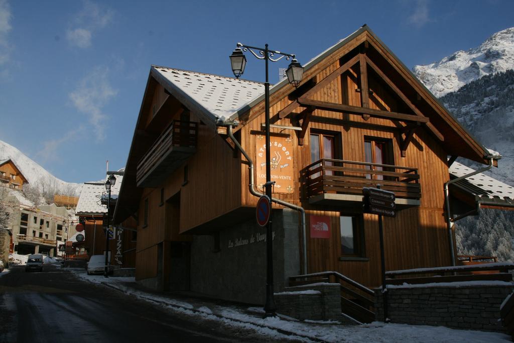 Les Balcons De Vaujany Apartment Exterior photo